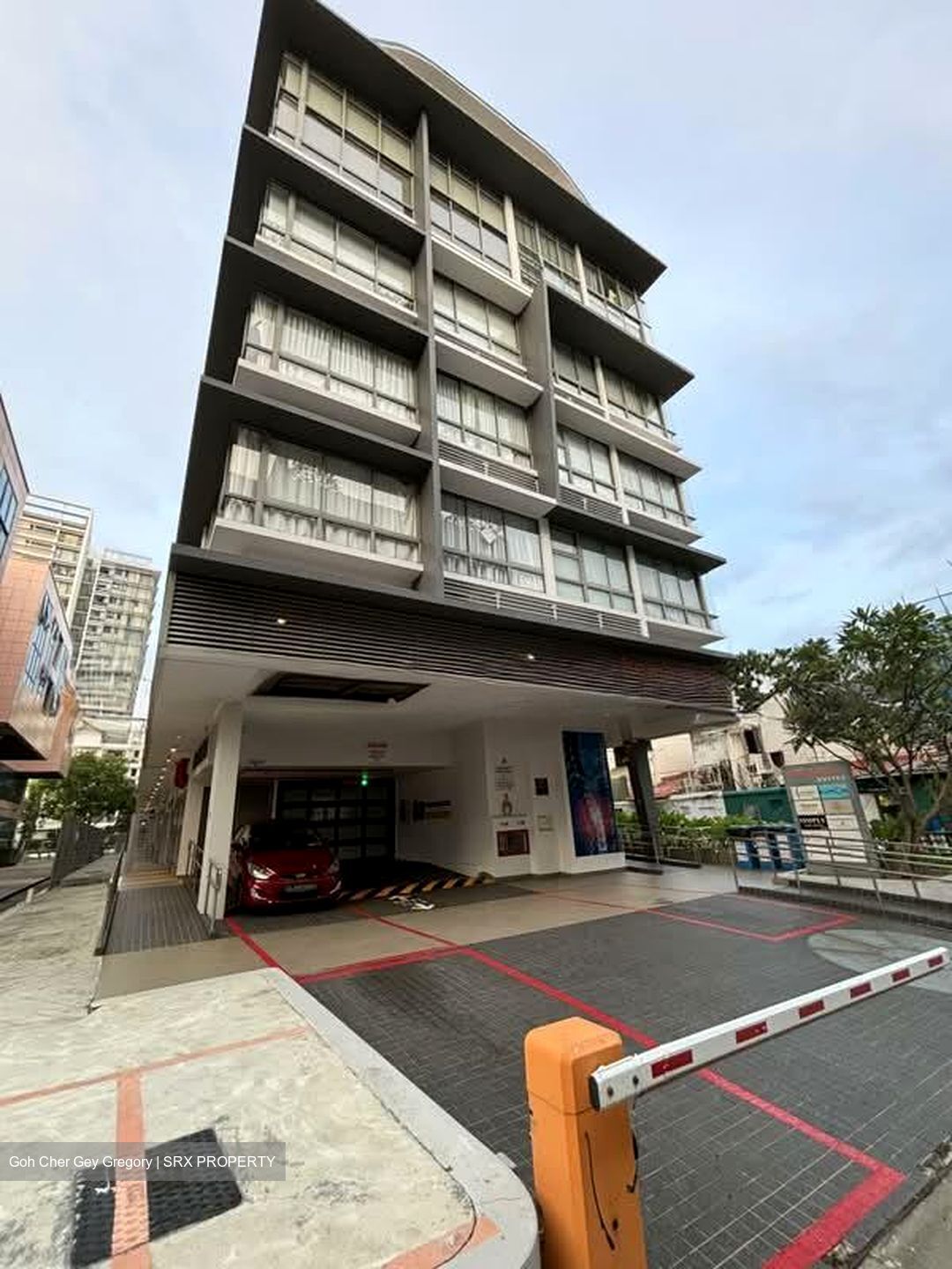 Kembangan Suites (D14), Apartment #587560001